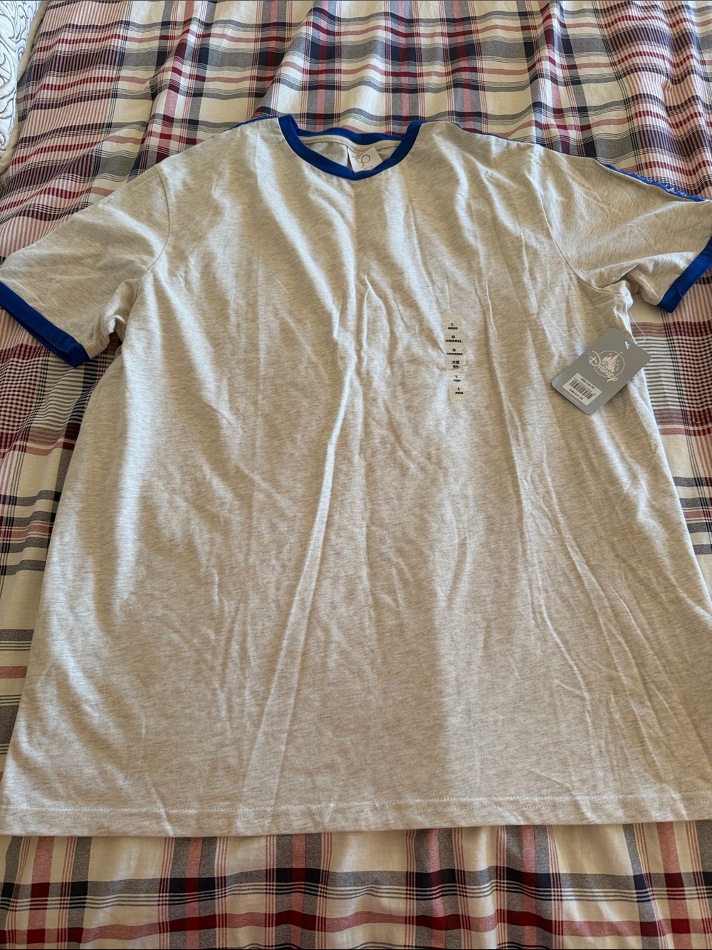 NWT Disney 50th anniversary shirt